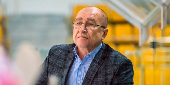 Хоккейный клуб "Арлан" объявил о расторжении контракта с главным тренером