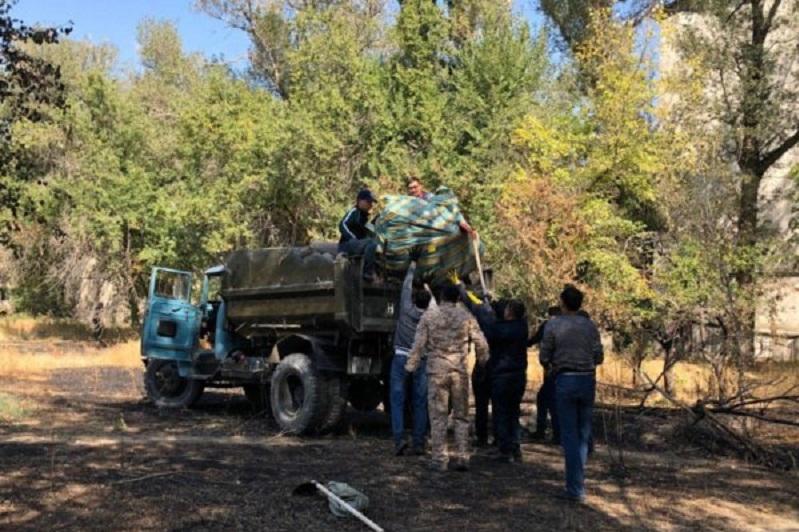 Жамбылдықтар 12 тонна қоқыс шығарды 