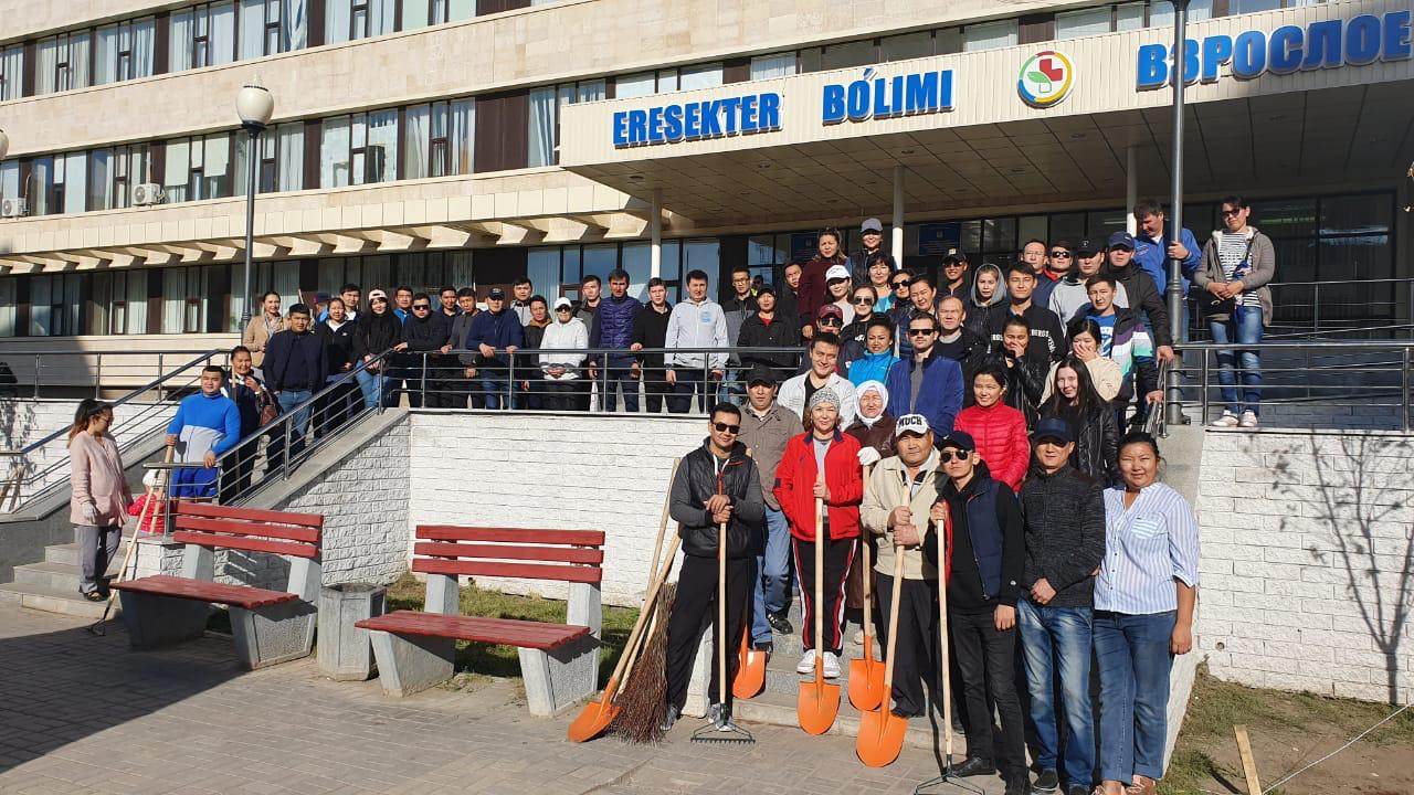 В акции "Всемирный день чистоты" приняли участие свыше 35 тыс. жителей столицы 