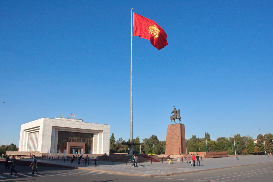 Казахстан согласился разрешить транзит по своей территории в Россию для граждан Кыргызстана