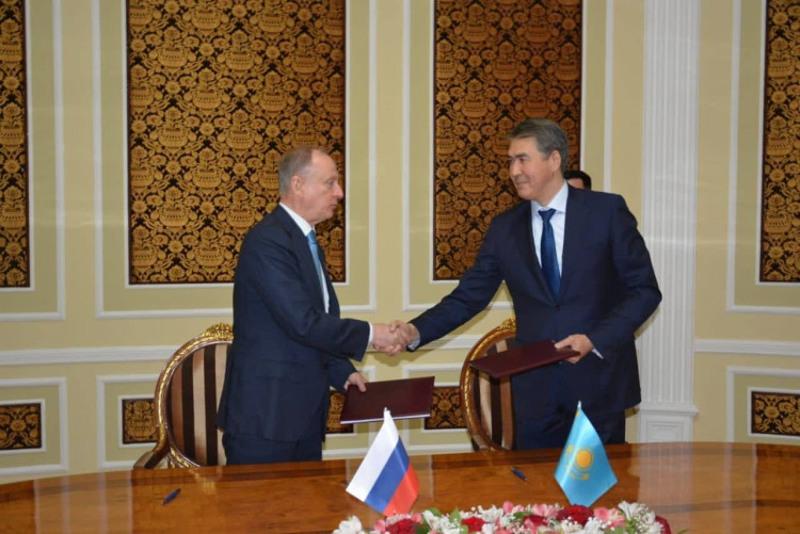 Әсет Исекешев ҰҚШҰ-ға мүше мемлекеттердің Қауіпсіздік кеңестерінің хатшыларымен кездесті  