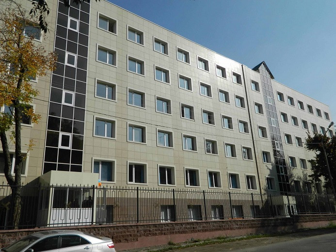 Алматыда лицензиясынан айрылған ШТІКУ студенттері наразылыққа шықты