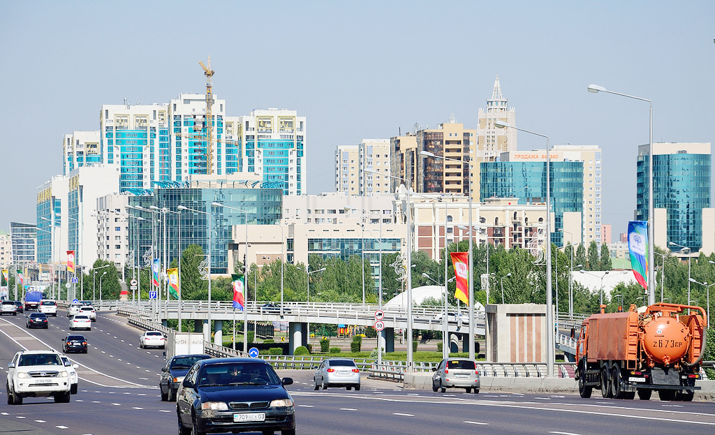 Елорданың оң жақ жағалауы көркейе түспек 
