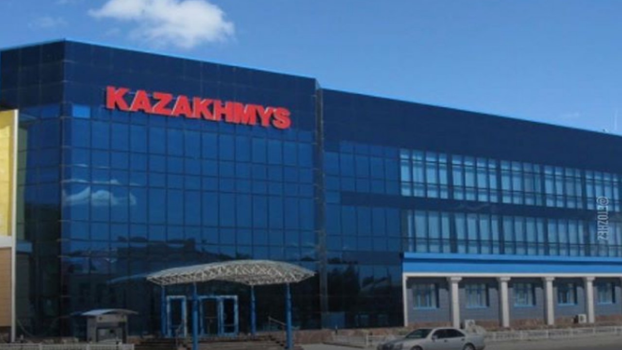 "Қазақмыста" бастығына шабуыл жасаған азматқа қатысты сот үкімі шықты 