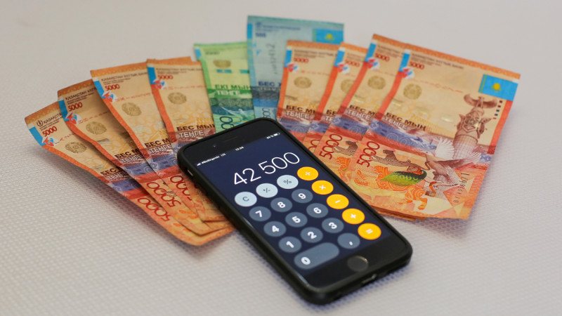 Елімізде 1,6 млн адам 42 500 теңгеден алды  