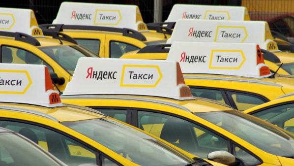 «Яндекс» попросил власти Москвы бесплатно вакцинировать таксистов без гражданства РФ