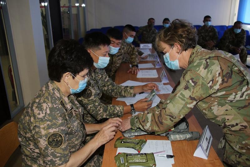 Әскери дәрігерлер АҚШ мамандарымен тәжірибе алмасады 