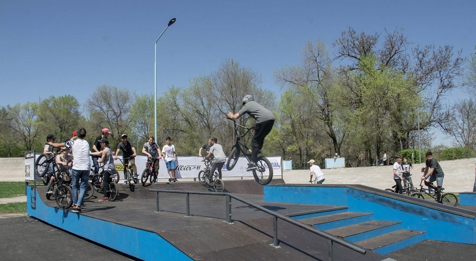 Федерация велоспорта РК намерена выстроить сеть BMX-парков
