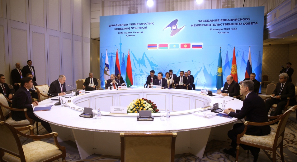 Страны – члены Евразийского экономического союза договорились работать над устранением барьеров