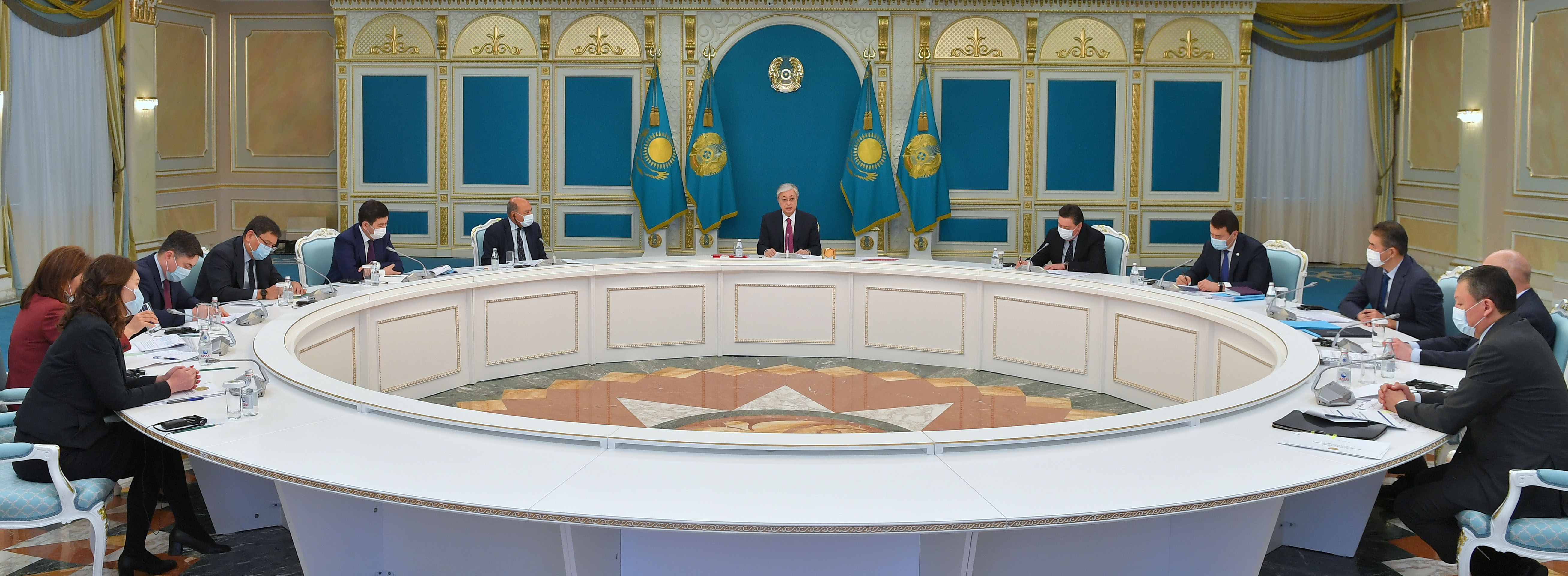 Пакет мер, направленный на рост экономики, вступит в силу с 1 июля
