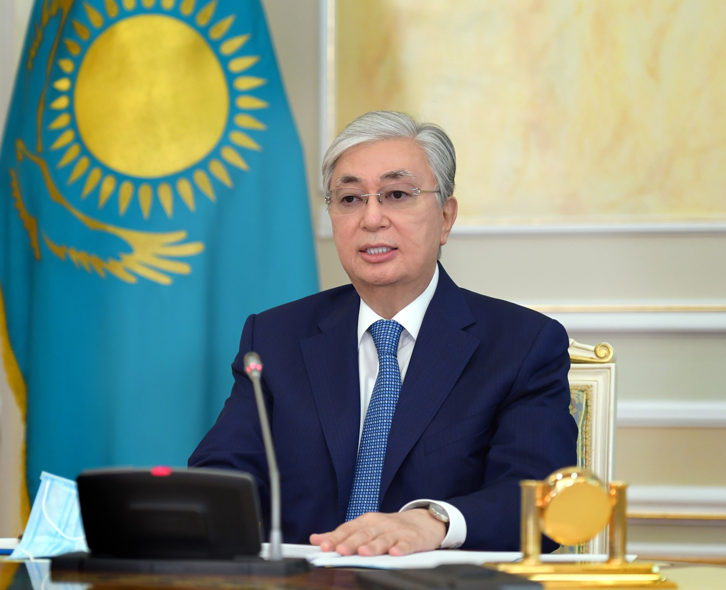 Токаев призвал развивать рынок "зеленых" облигаций