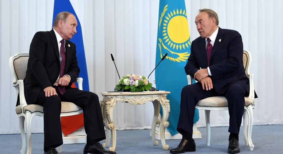 Путин пообещал Назарбаеву помочь в возвращении в Казахстан останков хана Кенесары