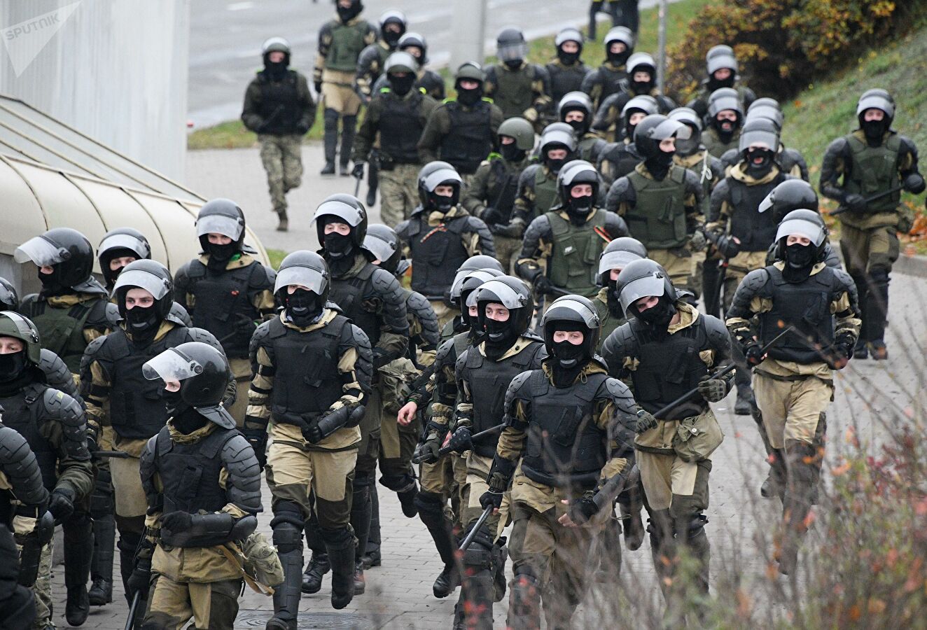 В Минске в ходе акций протеста задержали более 300 человек