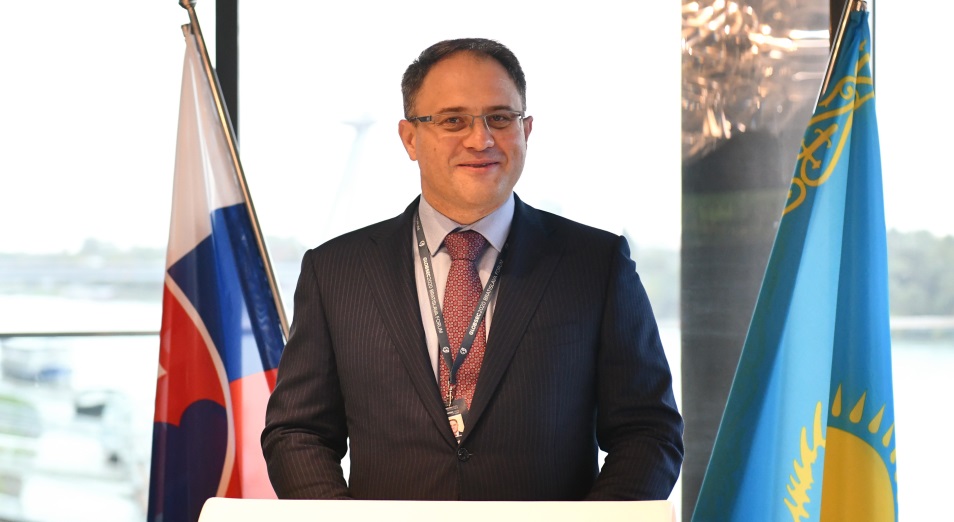 Посол: "Казахстан и Словакия сохранили и расширили сотрудничество вопреки пандемии"
