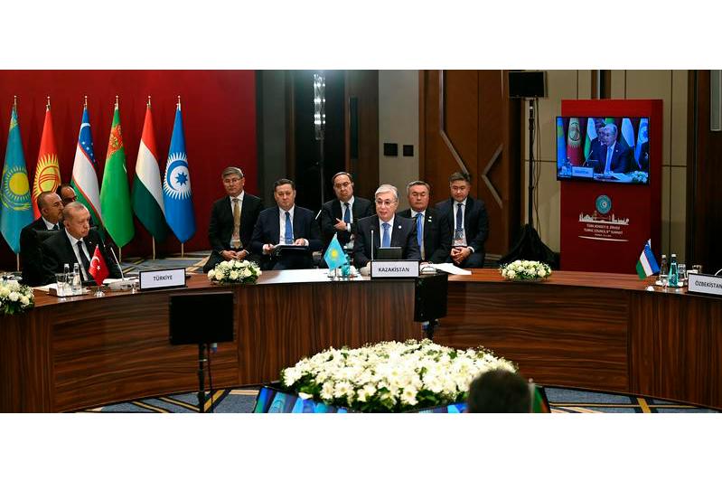 Президент РК предложил создать Центр современных технопарков тюркской организации 