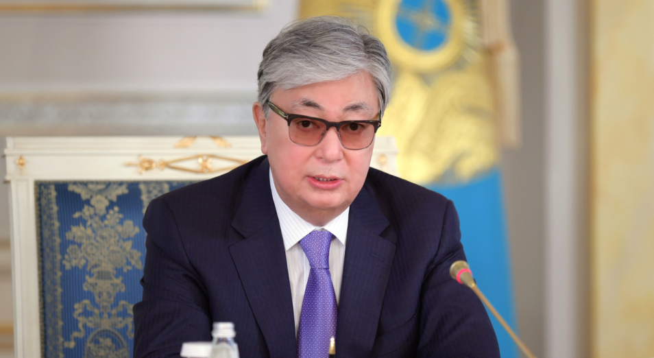 Президент Казахстана соболезнует Бердымухамедову в связи с кончиной его отца  