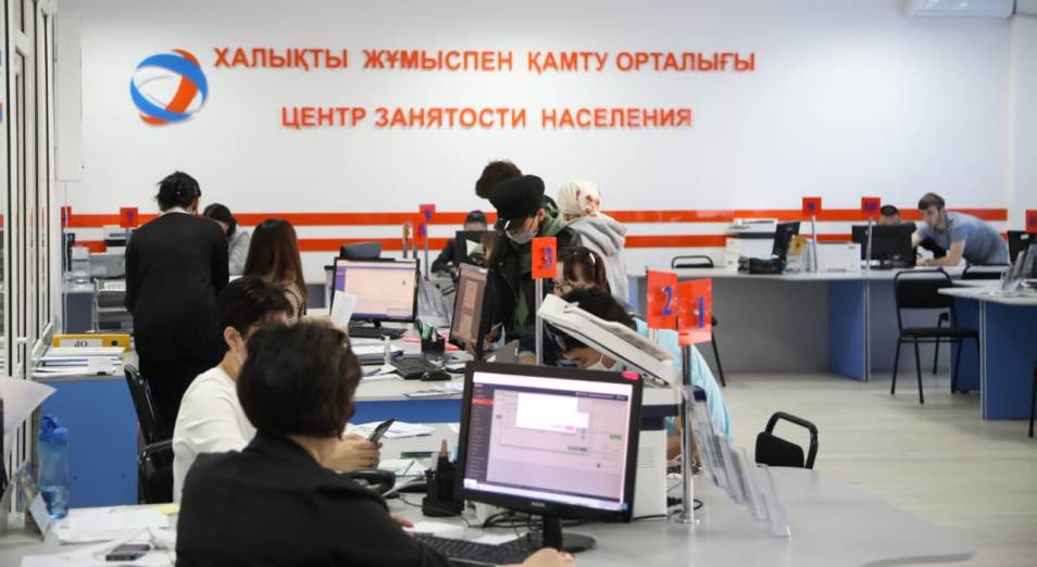Безработица в Казахстане может вырасти вдвое