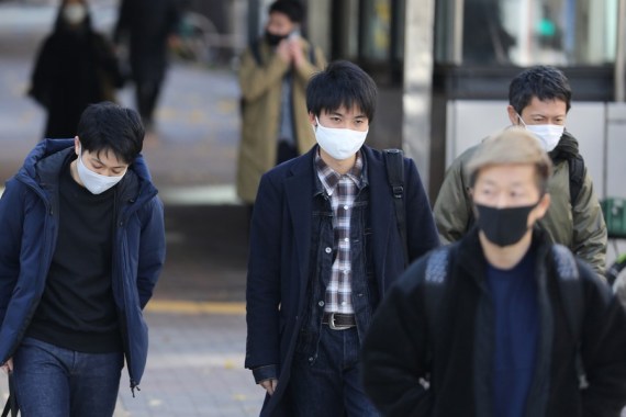 В Токио и трех соседних префектурах объявлено чрезвычайное положение