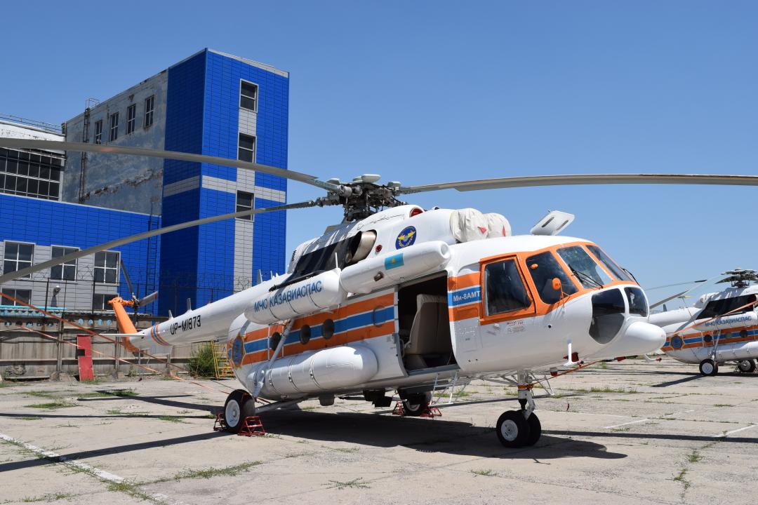 Авиапарк МЧС Казахстана пополнился новыми вертолетами  