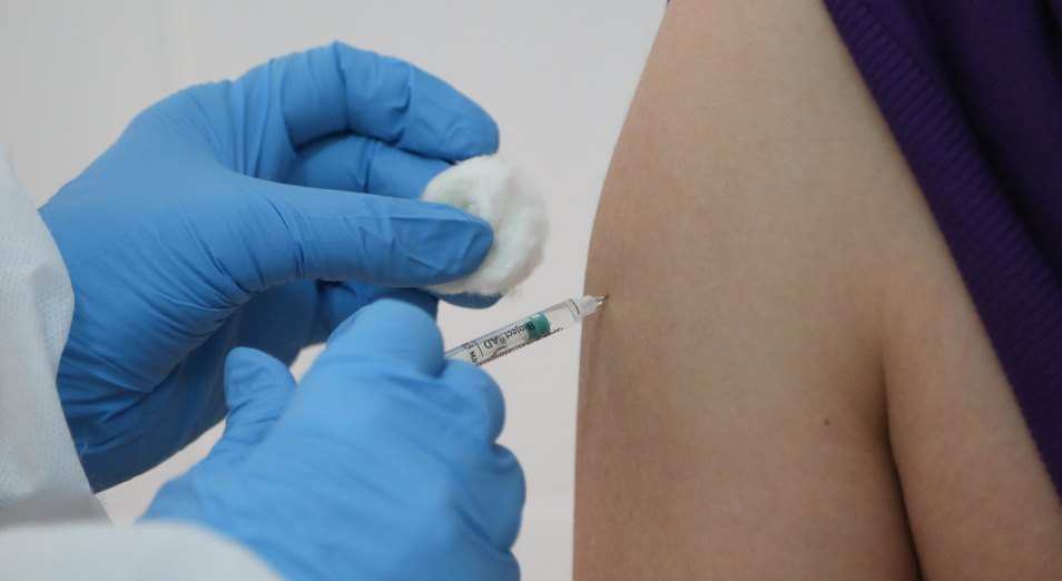 Коронавирус в Казахстане: новая казахстанская вакцина – во второй фазе исследований