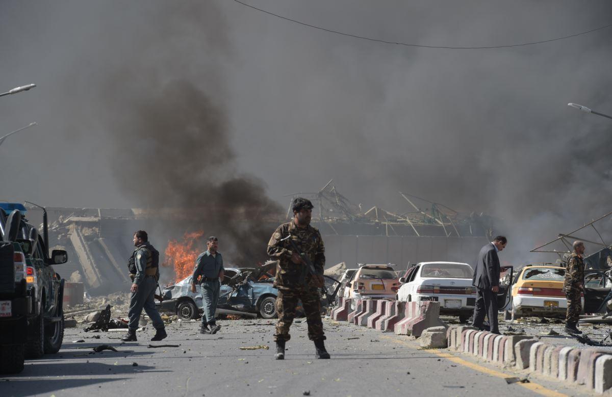 Три человека погибли при взрыве бомбы в Афганистане