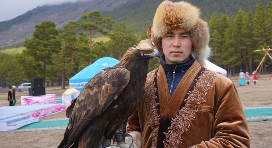 Ну были же раньше казахи, куда они делись?