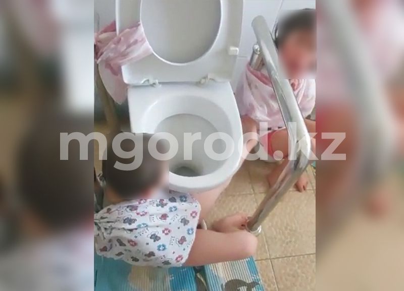 Атырауда мүгедек балаларға байланысты дау шықты 