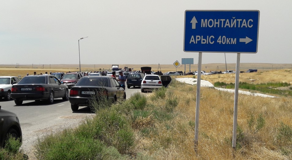 Американские эксперты: Полное устранение последствий взрывов на складе боеприпасов в Арыси займет еще два-три года