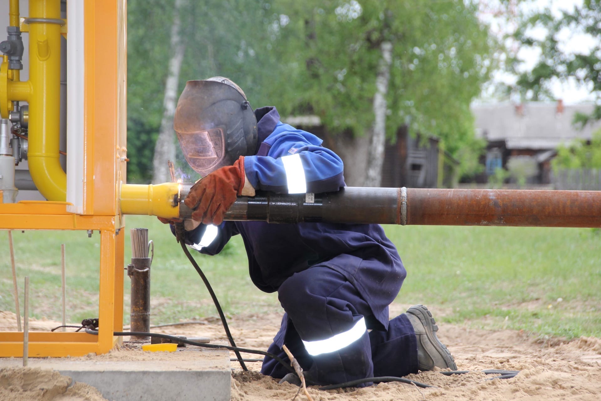 Еліміздің ластанған 10 қаласы газ бен баламалы қуат көзіне көшіріледі 