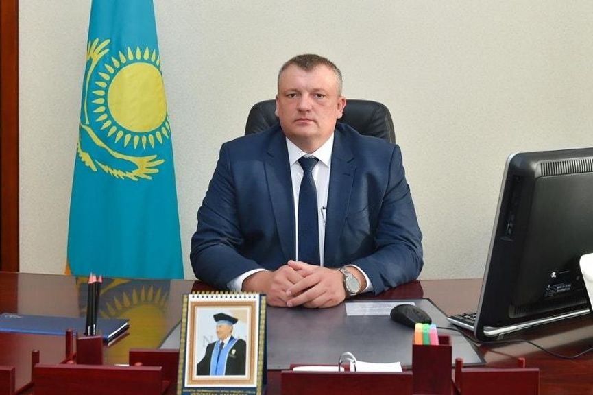 В Северо-Казахстанской области за плохие дороги уволили заместителя главы региона 