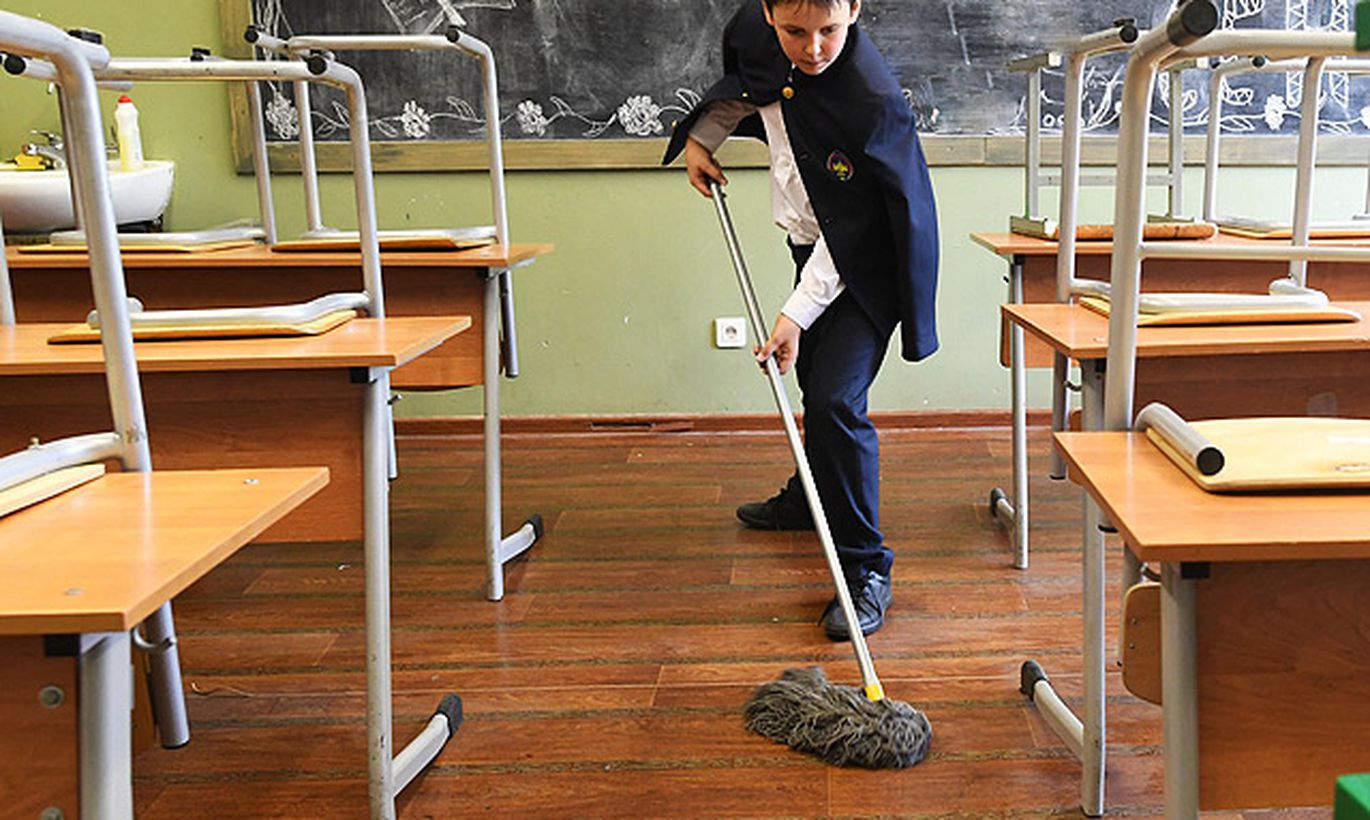 "Жапониядағыдай өз мектебін тазалауы керек"