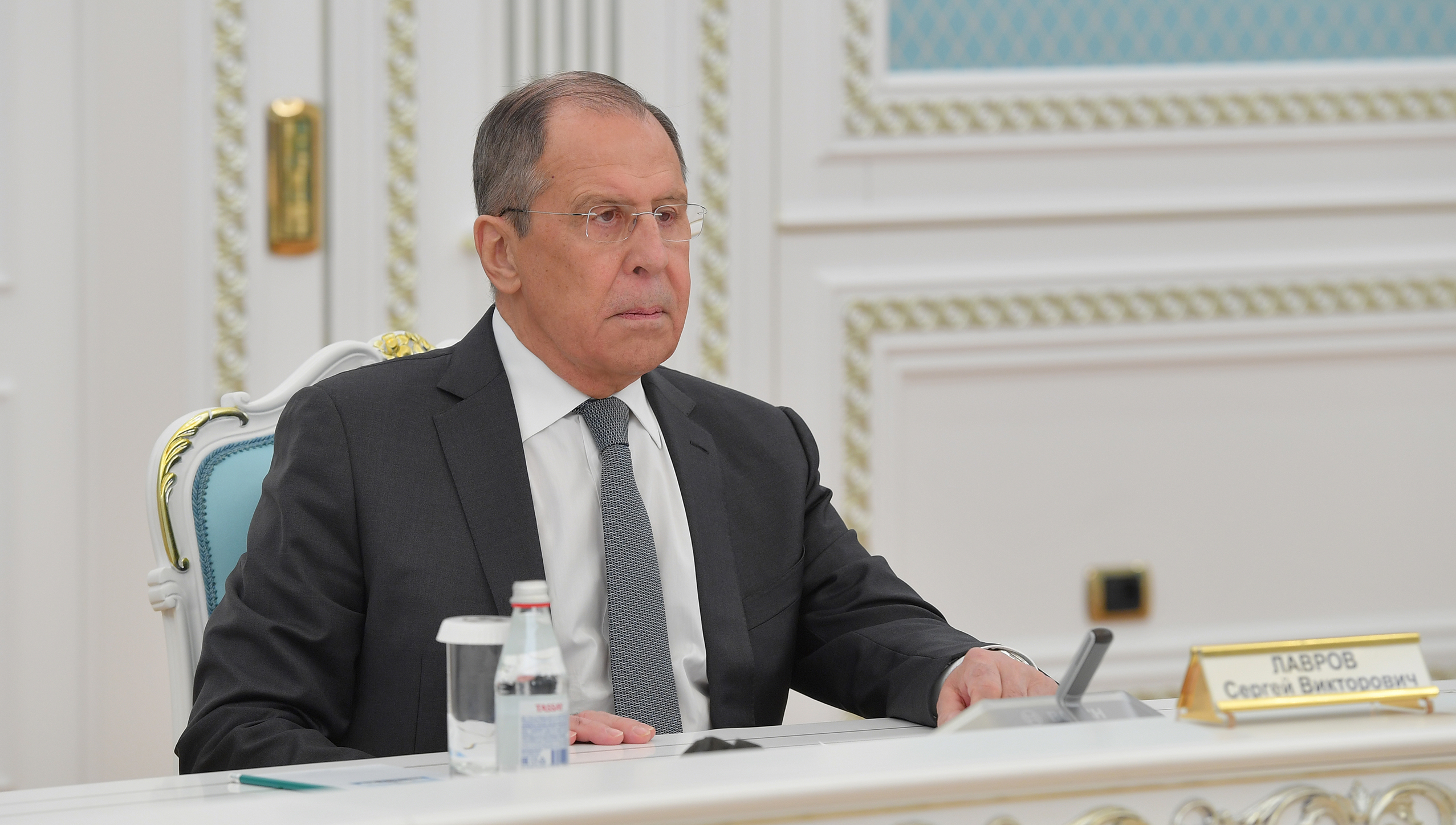 Россия и Китай не ведут «вакцинных войн» – Лавров 