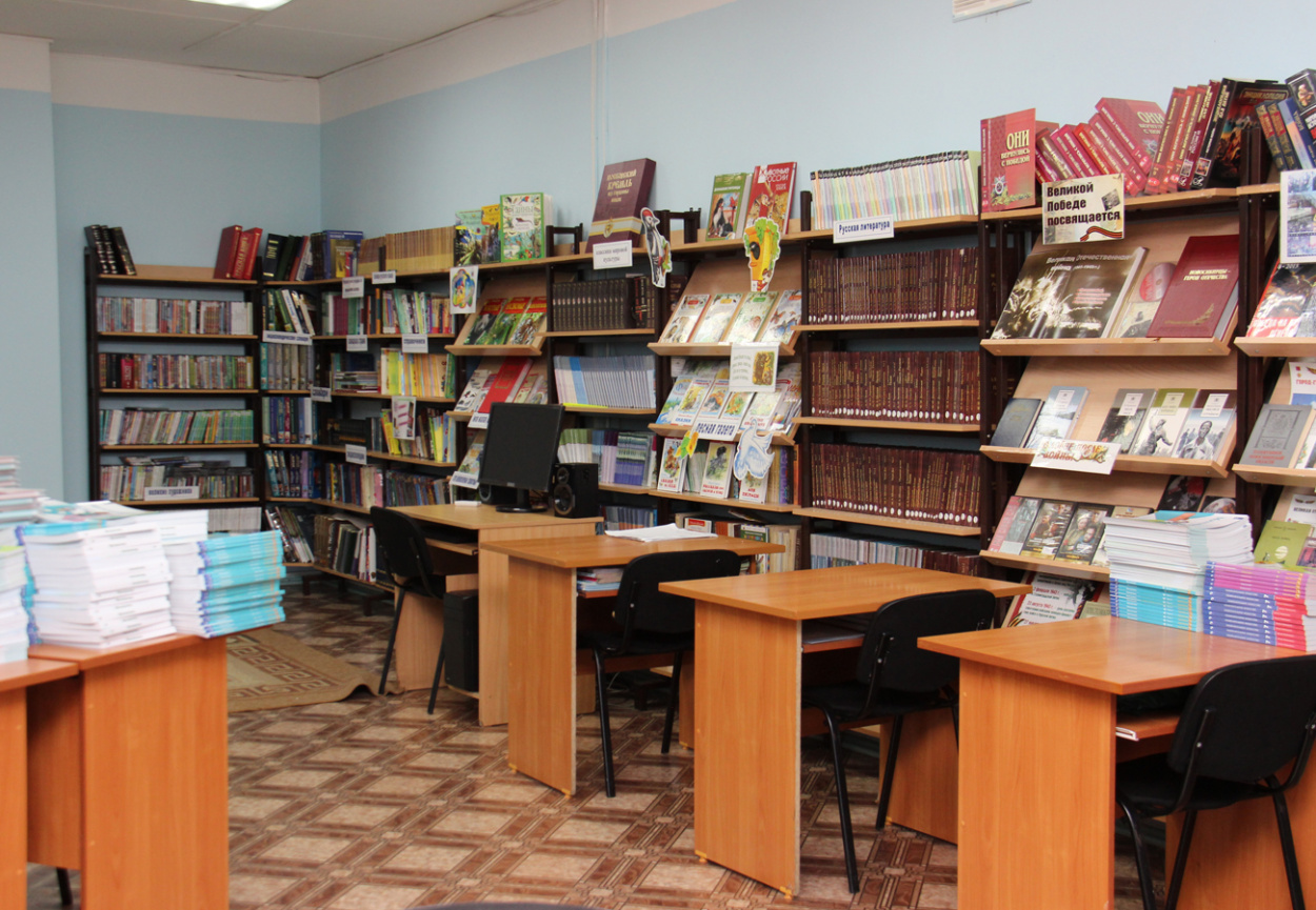 Аймағамбетов мектеп кітапханаларын әдеби оқулықтармен толықтырмақ