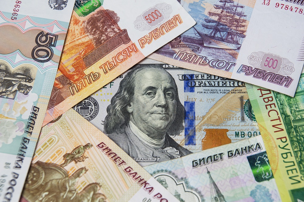 Ресейдің доллардан бас тартуы теңгеге қалай әсер етеді?