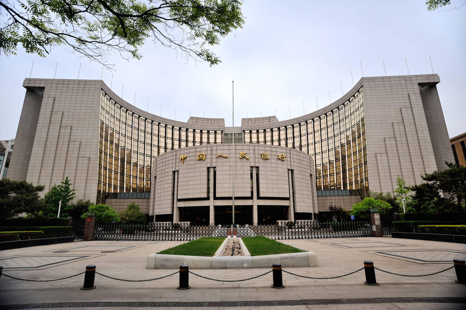 Китайский ЦБ сохранил базовую ставку 13-й месяц подряд  
