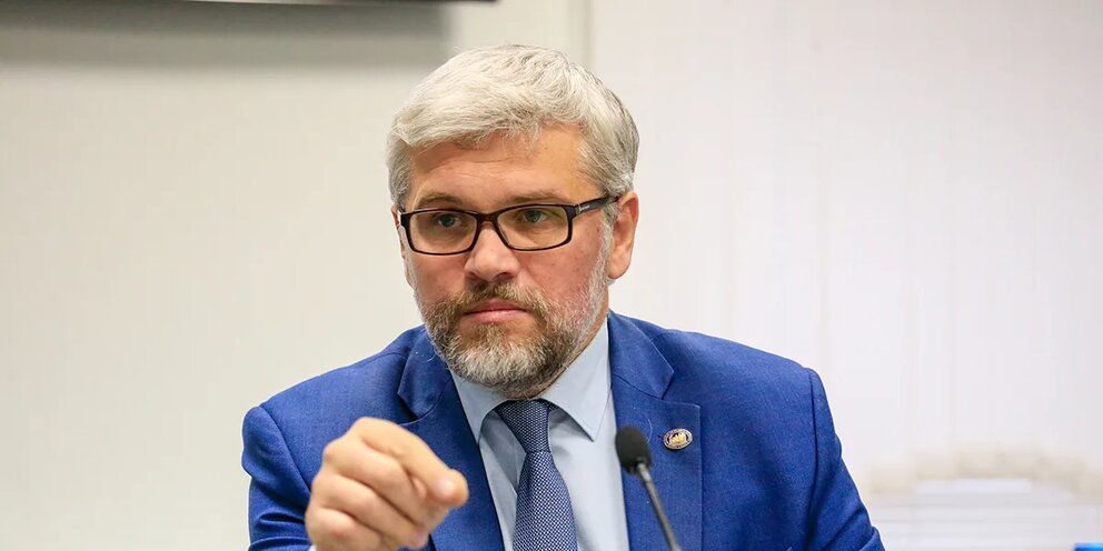 Халықаралық сарапшы: Пайдалы қазбаларға бай елдердің "жасыл энергетикаға" көшуі қиындау