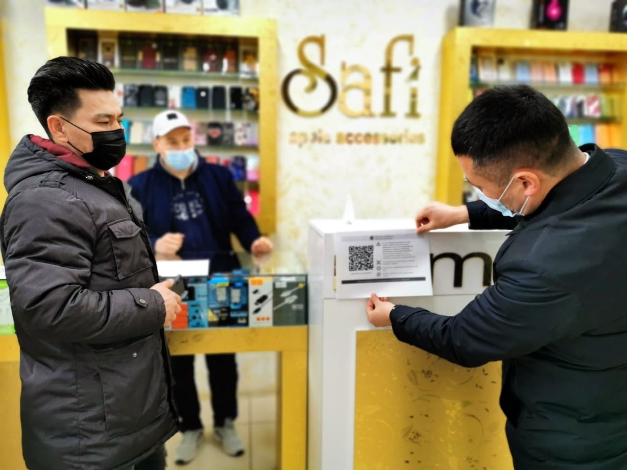 Предпринимателей Актау призвали получить QR-коды