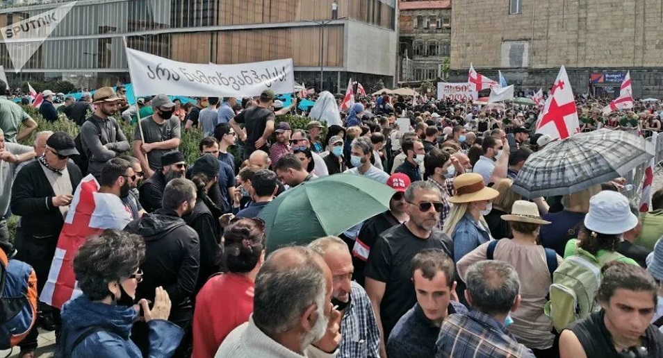 В Грузии противники строительства ГЭС пригрозили парализовать Тбилиси
