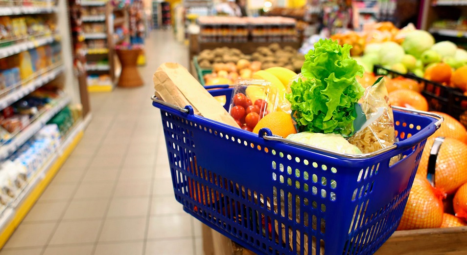 С начала года цены на социально значимые продукты питания взлетели на 10%