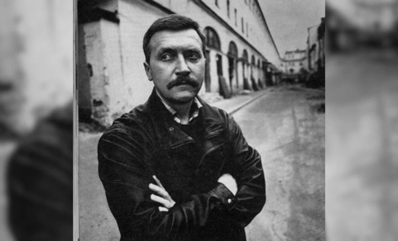 Умер режиссер фильма "Особенности национальной охоты" Александр Рогожкин