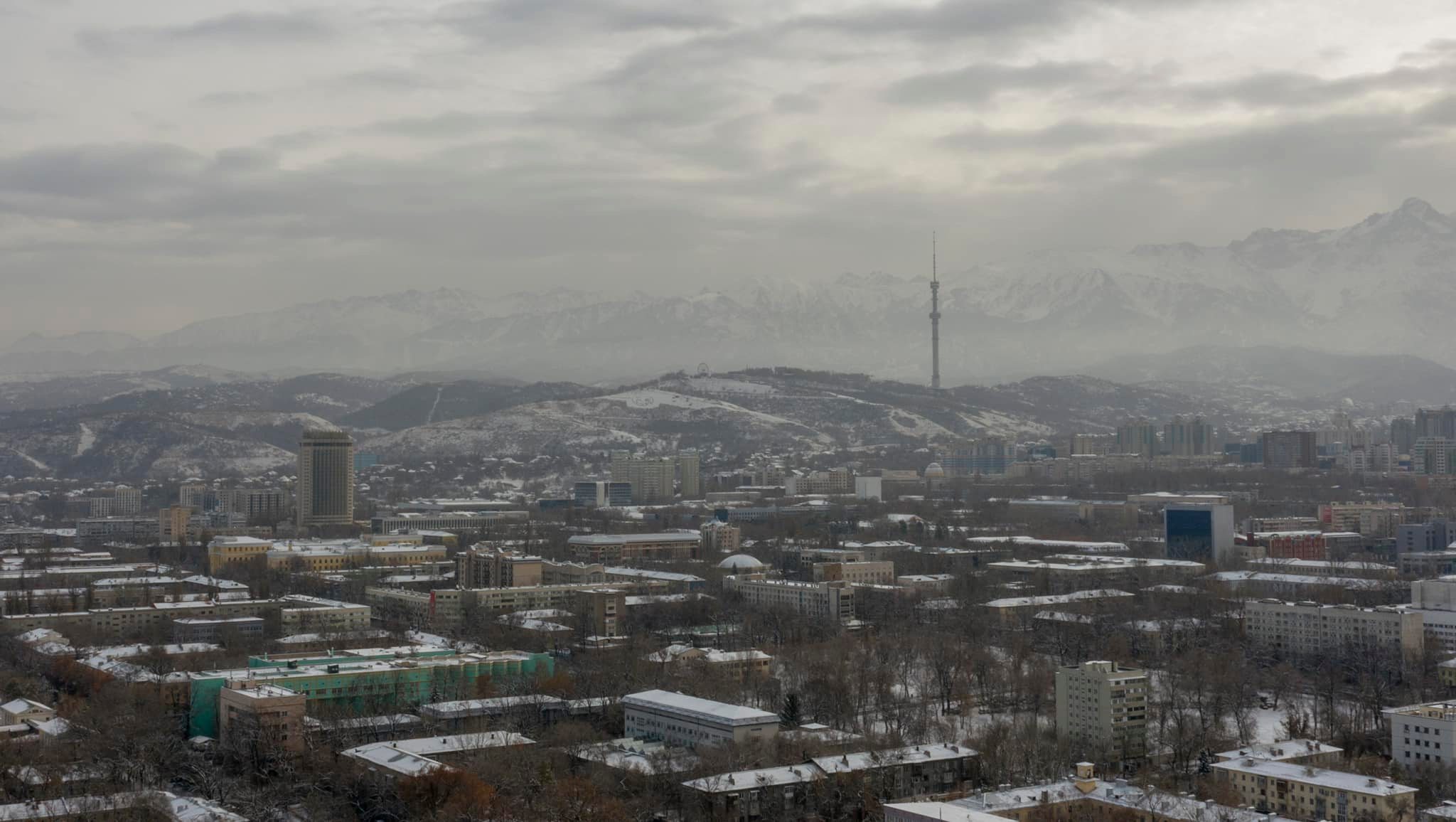 Токаев прилетел в Алматы