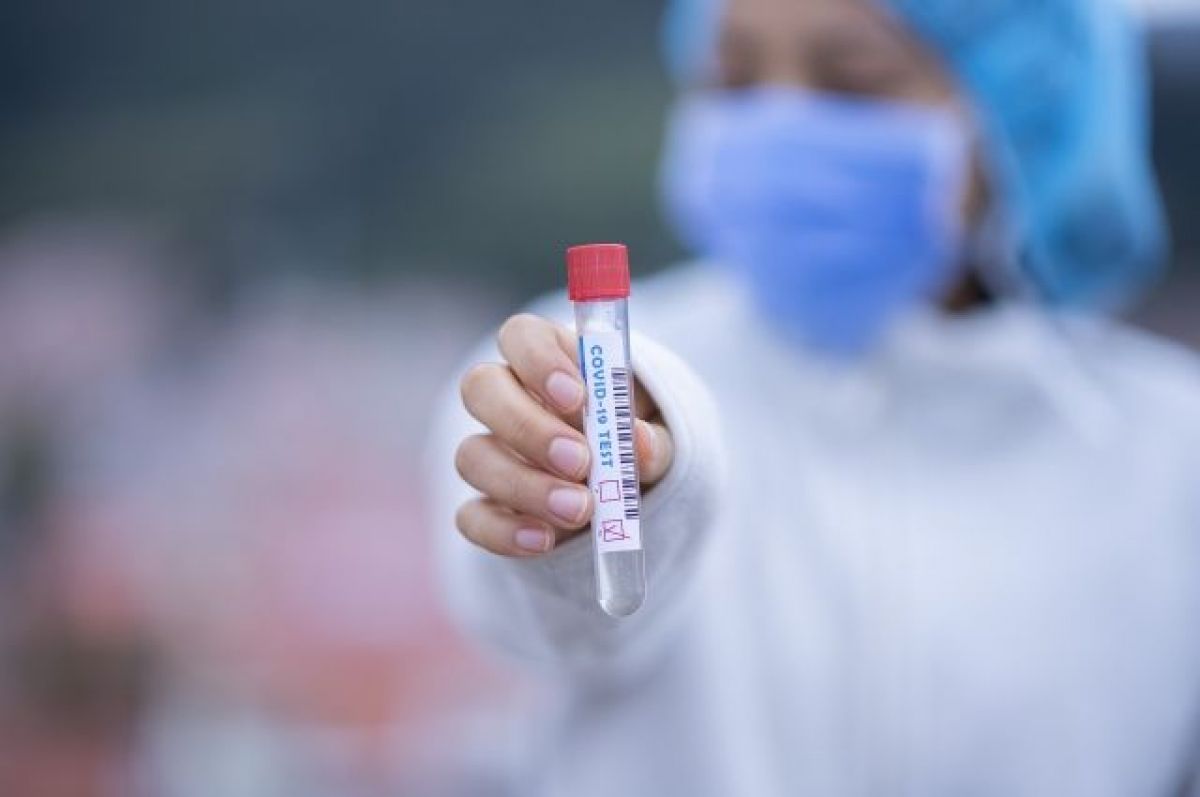 Количество новых случаев коронавируса в Казахстане медленно снижается