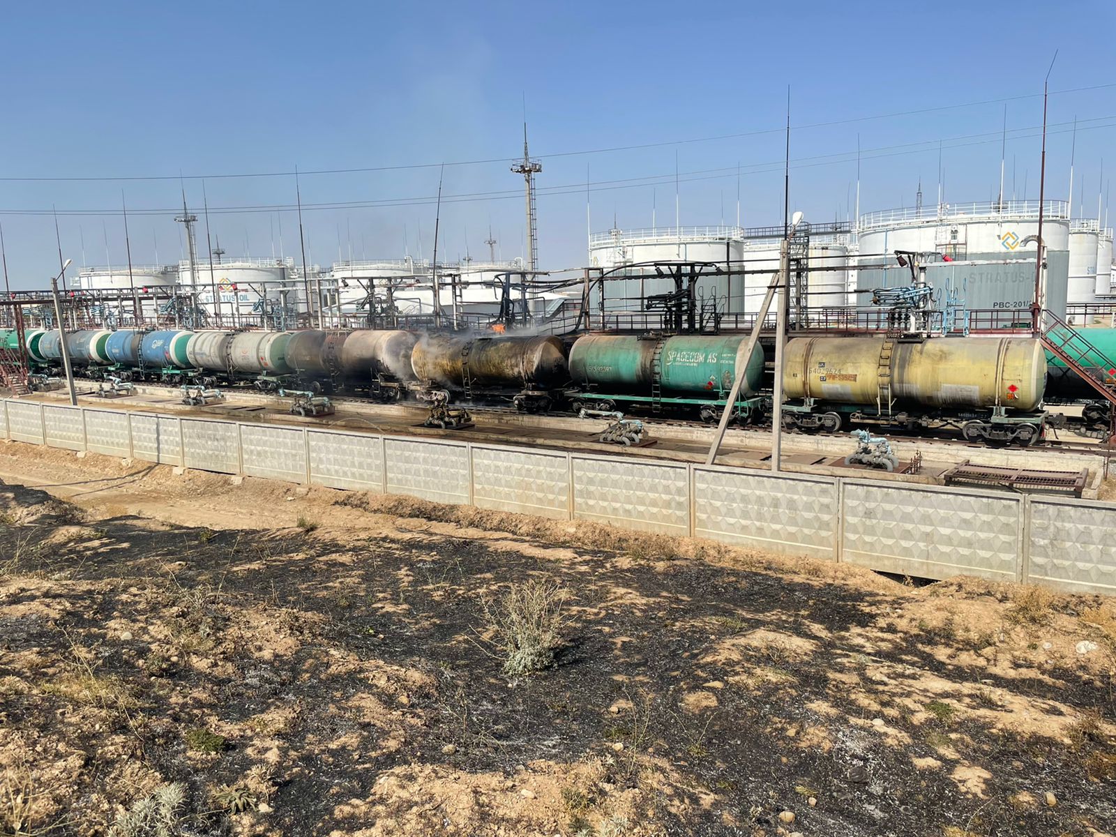 Мощный взрыв едва не прогремел на нефтебазе в Туркестанской области 
