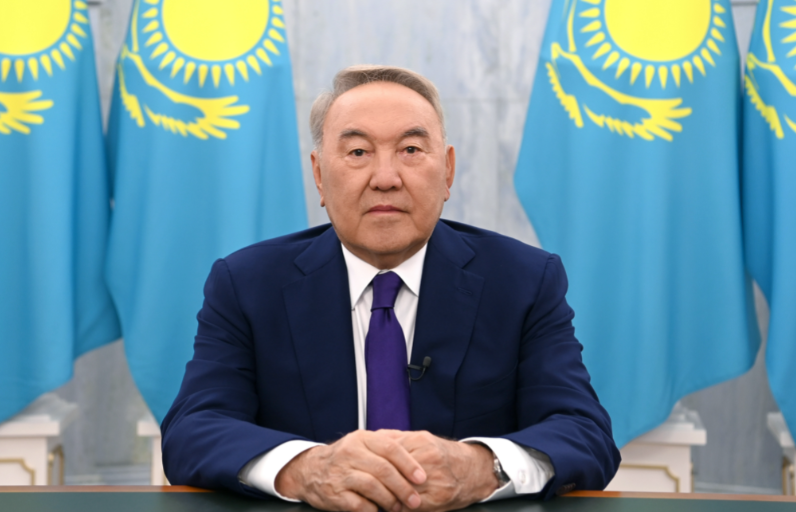 Токаев выдвинул Назарбаева на пост главы Совета мудрецов СВМДА