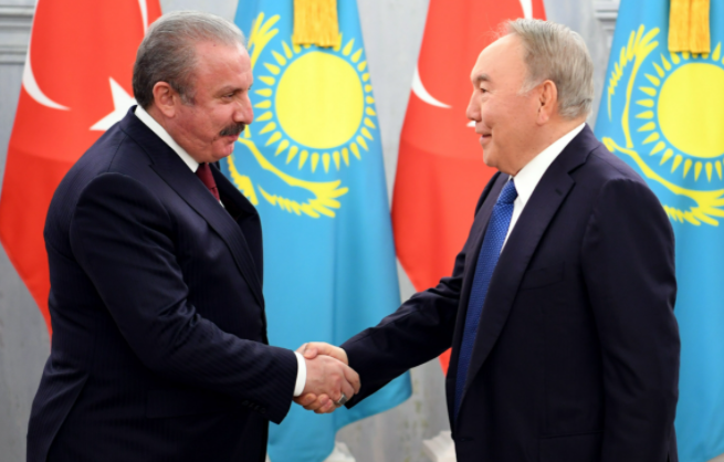 Назарбаев встретился со спикером Великого национального собрания Турции