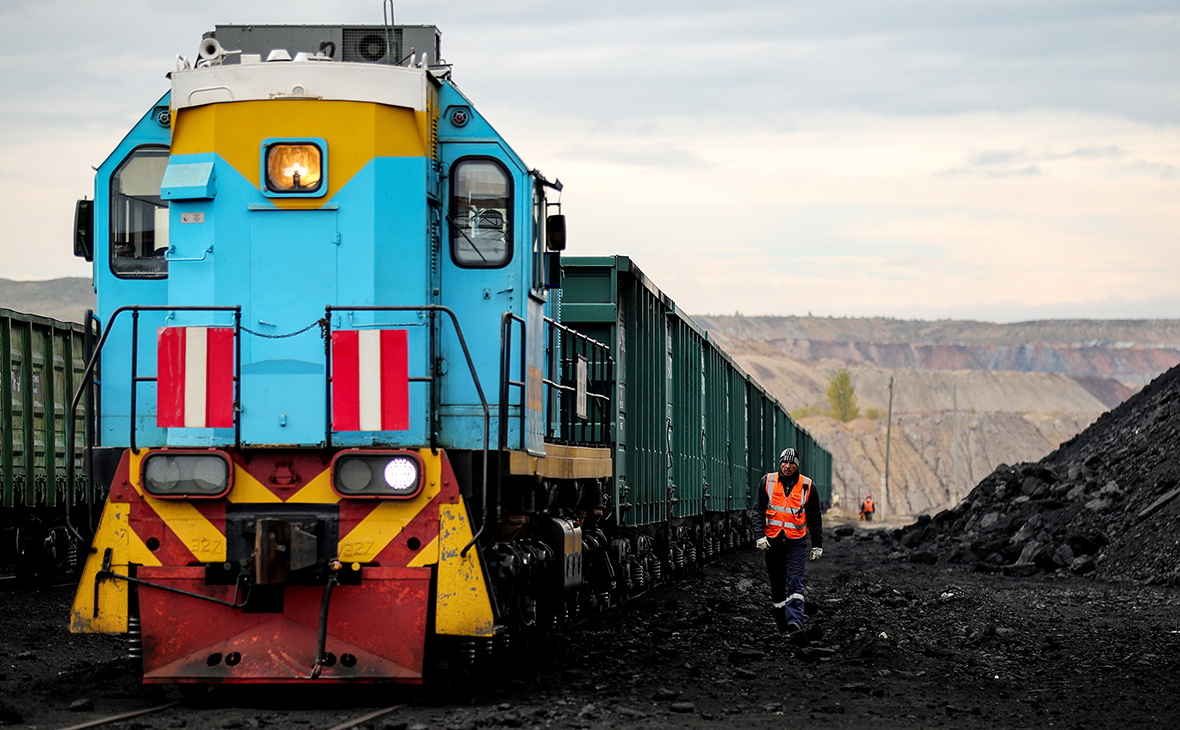 Сколько угля поставит Казахстан Украине