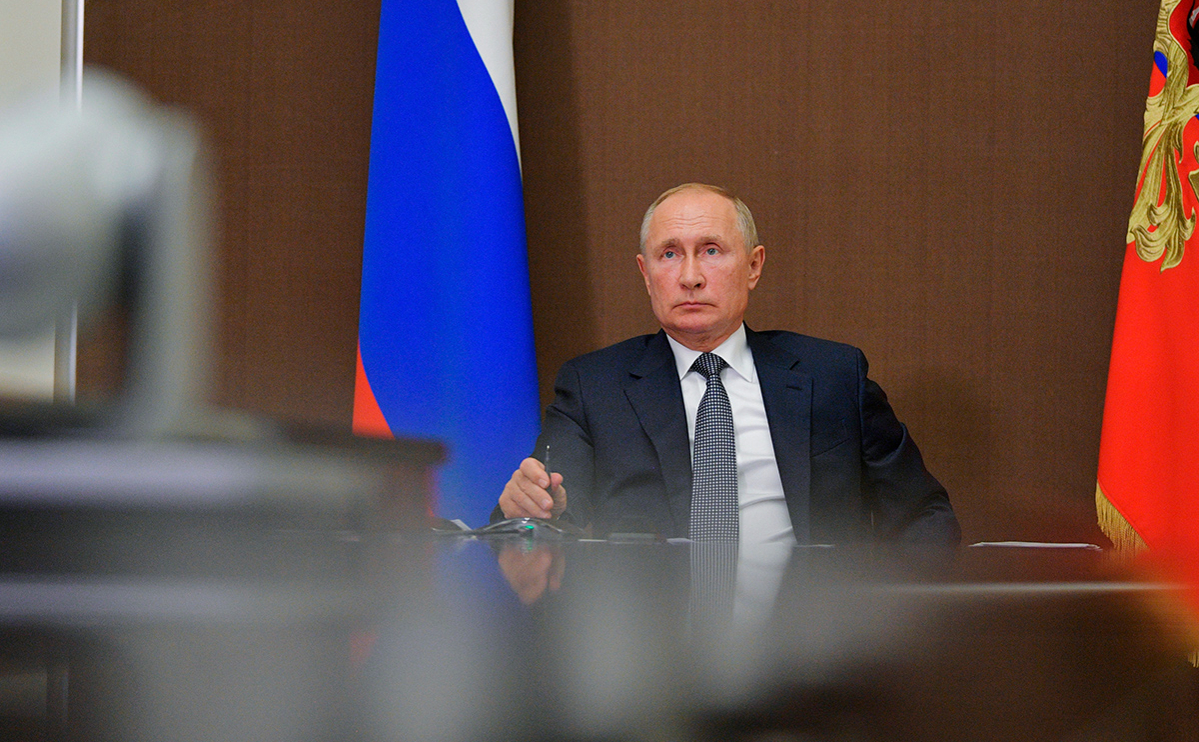 В США предложили не признавать Путина президентом после 2024 года