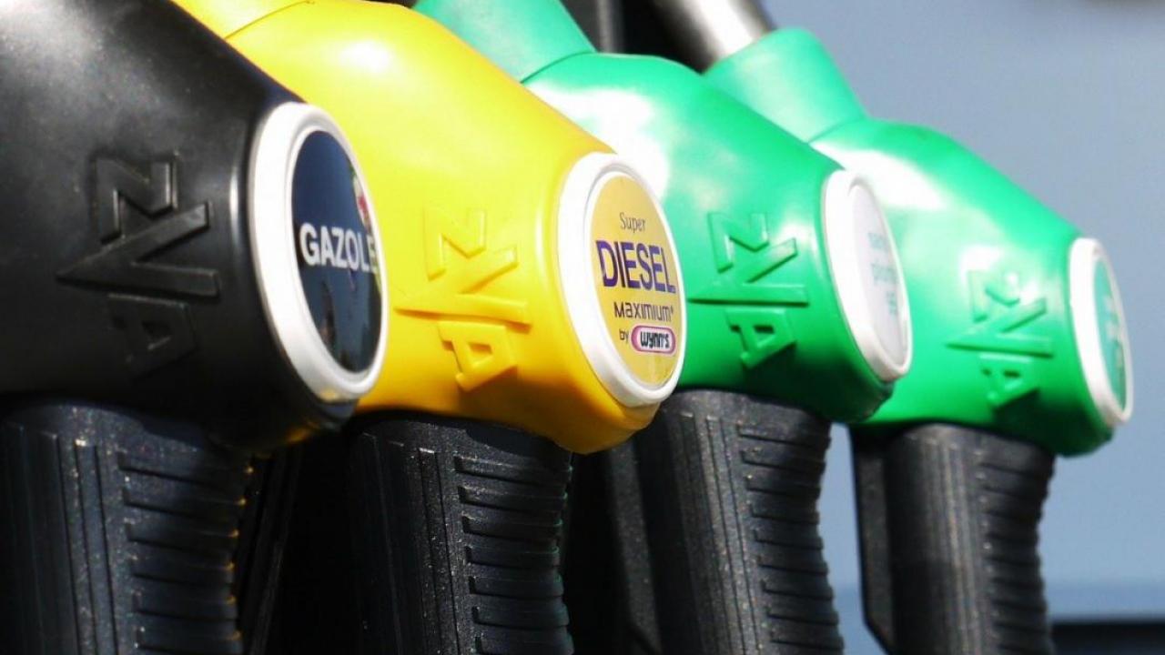 Ставки акцизов на бензин и дизель утвердило правительство