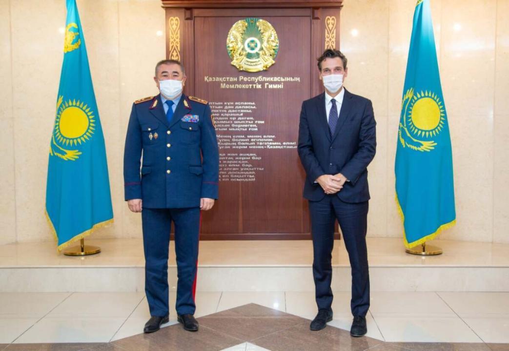 Министр внутренних дел Казахстана встретился с директором БДИПЧ ОБСЕ Маттео Мекаччи