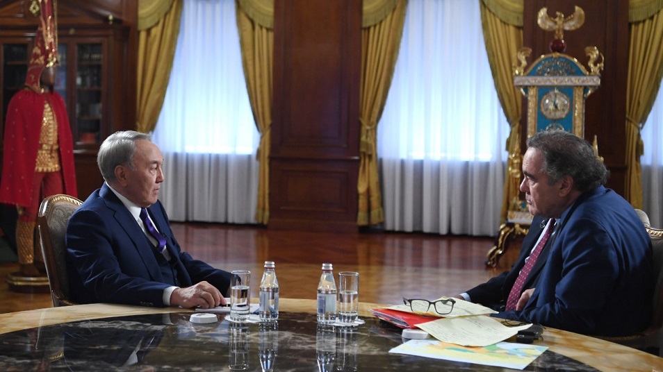 Назарбаев объяснил, почему в 2014 году Казахстан не признал Крым российским